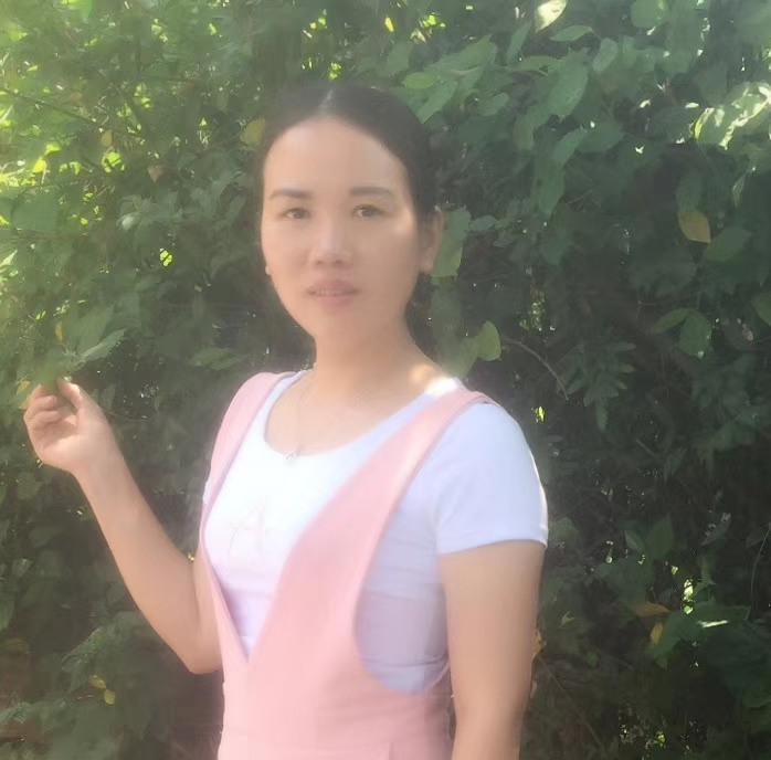 Q小芳
